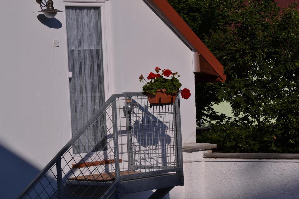 Apartman75 Tisnov Luaran gambar
